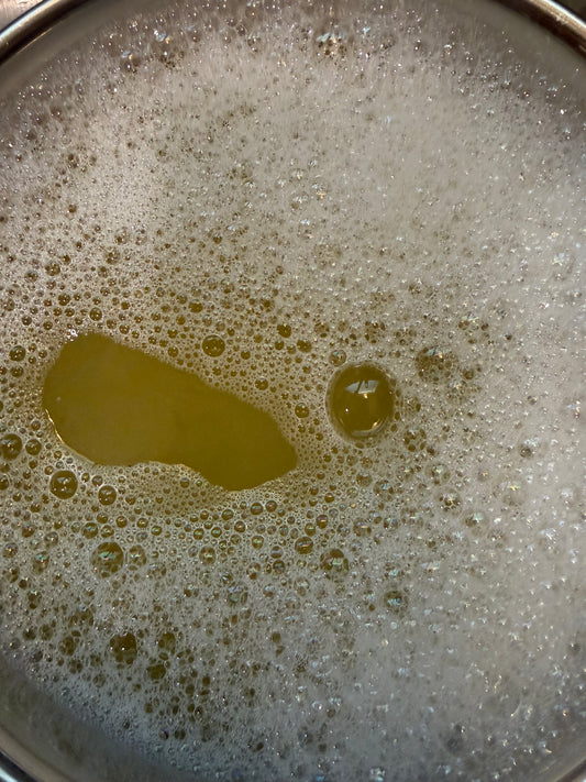 Sandalwood  Fizzy Soak